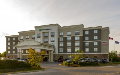 Holiday Inn Express & Suites