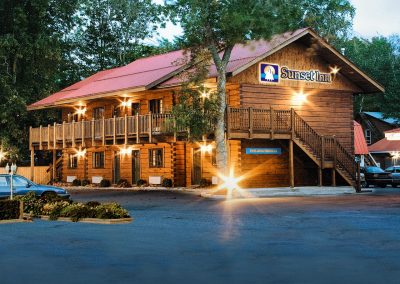 Sunset Inn on the Park