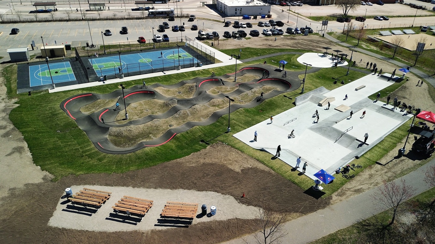 north-bay-ontario-skate-park-pump-track Public Kiwanis Skatepark & Pump Track for skateboarders and cyclists in North Bay, Ontario Canada