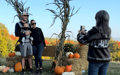 Fall Colour Tour Selfie Station